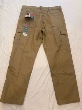 Wrangler Cargo Pants Men’s 40x32 Tan Canvas Loose Fit